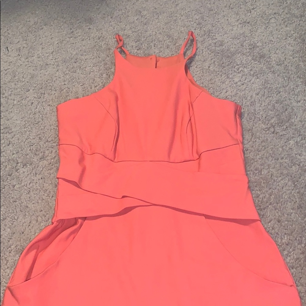 Dress - Picture 3 of 4